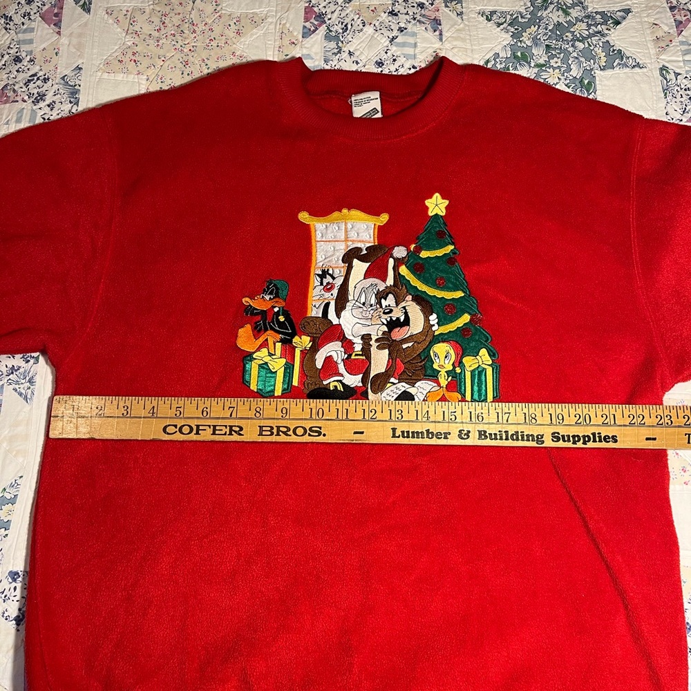 90s Y2K Warner Bros. Looney tunes Red Crewneck - Picture 2 of 5